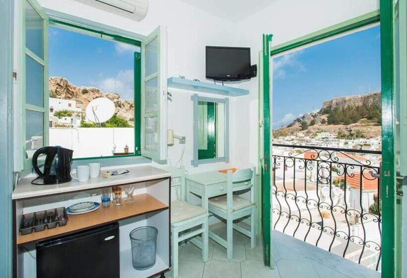 经济房, Xenones Lindos