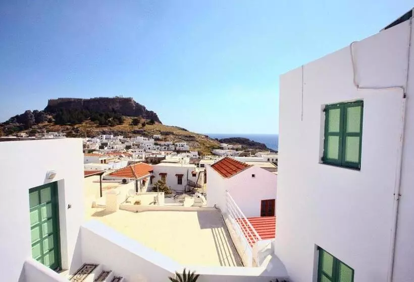 Economy-huone, Xenones Lindos