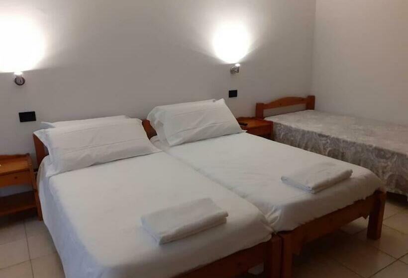 スタンダードトリプルルーム, Agriturismo San Giuliano Dei Fratelli Giai