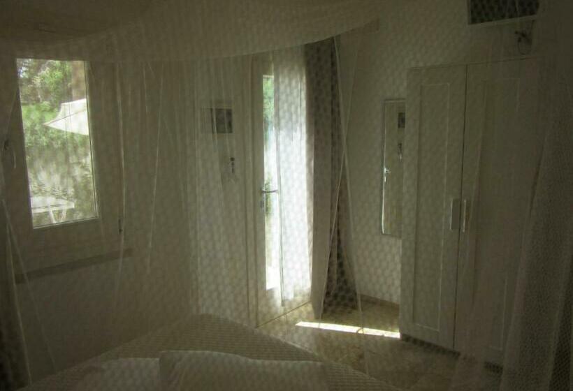 标准间, Cuti Mari