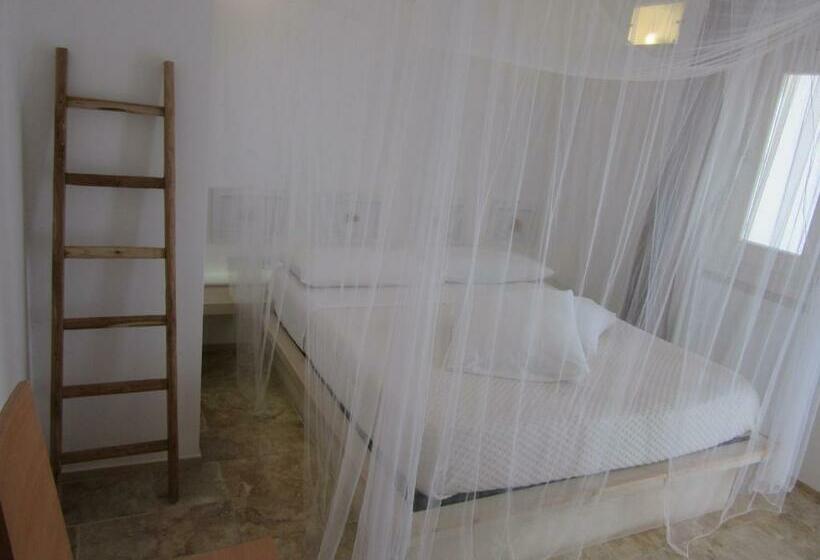 标准间, Cuti Mari