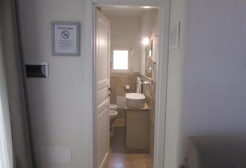 带花园景观的标准工作室, Cuti Mari