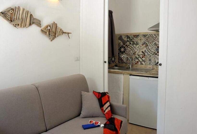 带花园景观的标准工作室, Cuti Mari