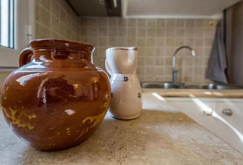 1间卧室的房子, Cuti Mari