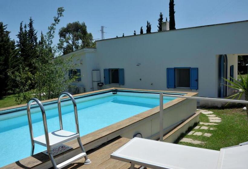 2间卧室的房子, Cuti Mari