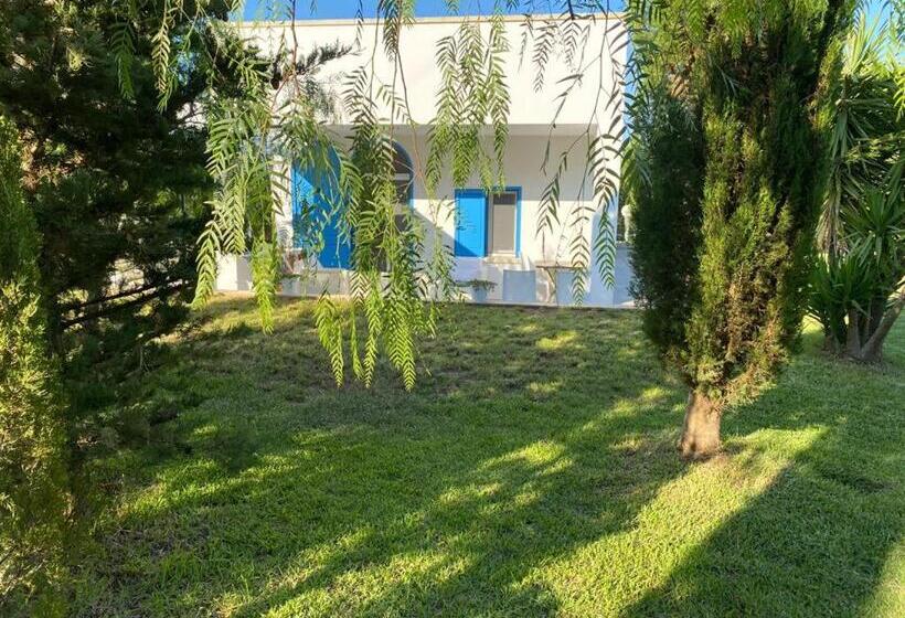 2间卧室的房子, Cuti Mari