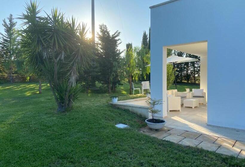 2间卧室的房子, Cuti Mari