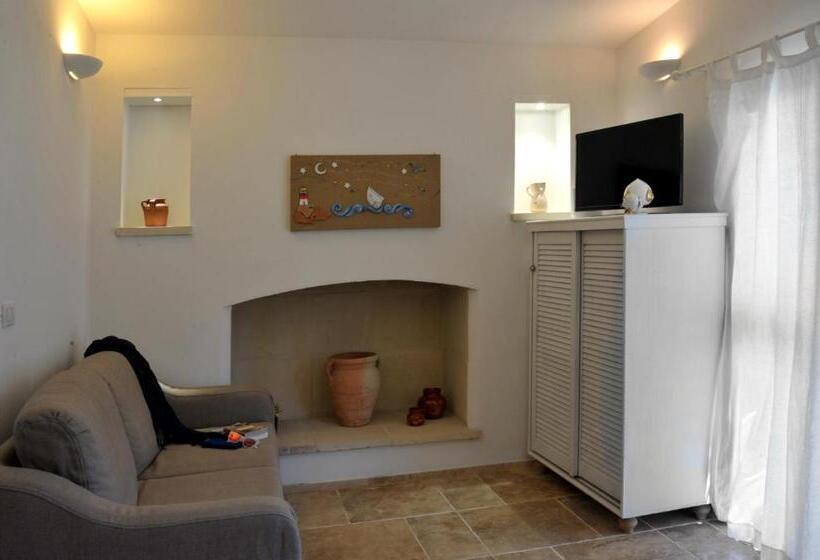 1间卧室的房子, Cuti Mari