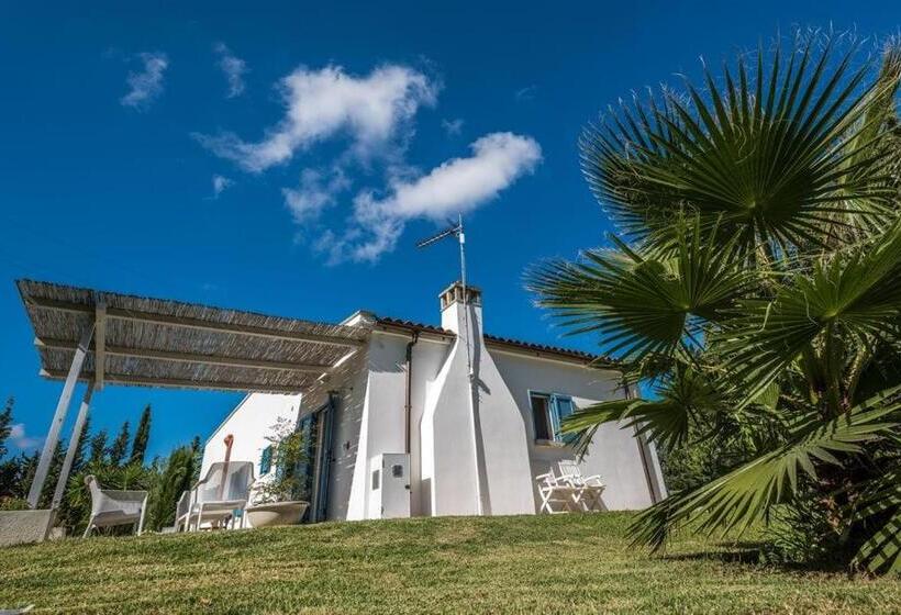 1间卧室的房子, Cuti Mari