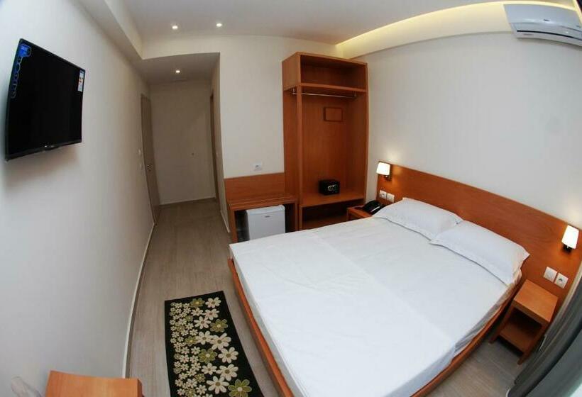 اتاق استاندارد با چشم‌انداز باغ, Ari 2