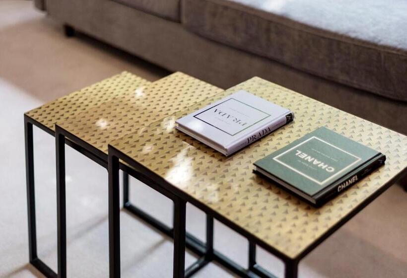 آپارتمان لوکس 1 خوابه, 3 Sloane Gardens