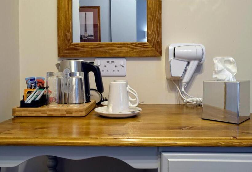 Номер Deluxe, Hanbury Turn