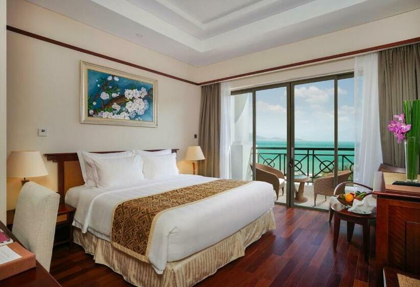 اتاق لوکس با تخت دو نفره بزرگ, Vinpearl Resort Nha Trang