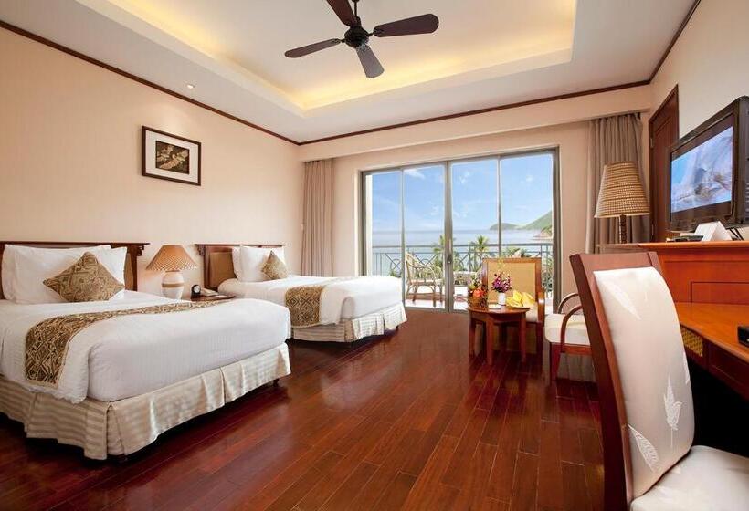 اتاق لوکس با چشمانداز دریا, Vinpearl Resort Nha Trang