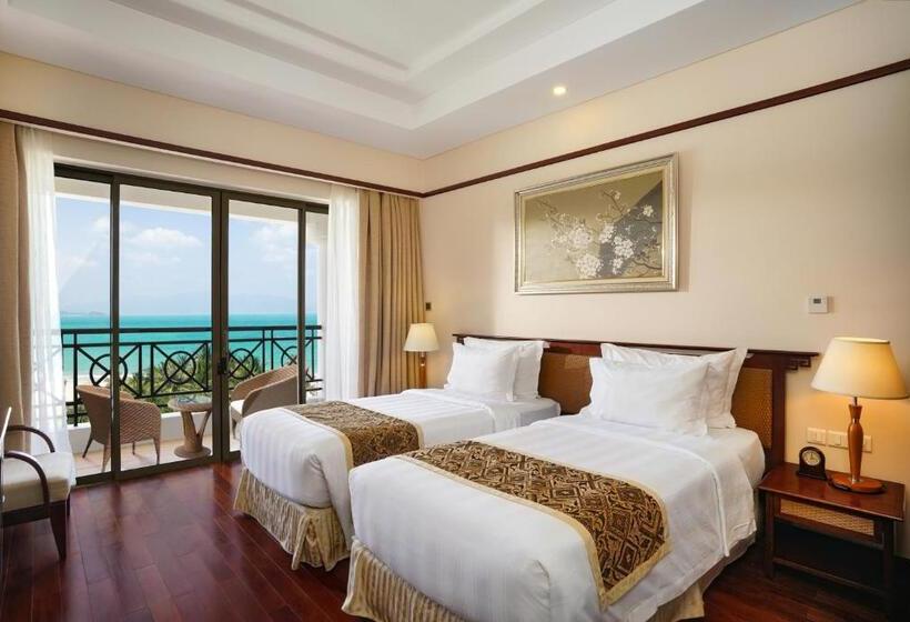 اتاق لوکس با چشمانداز دریا, Vinpearl Resort Nha Trang