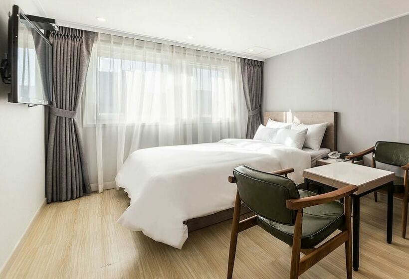 Camera Standard, Anyang Illowa