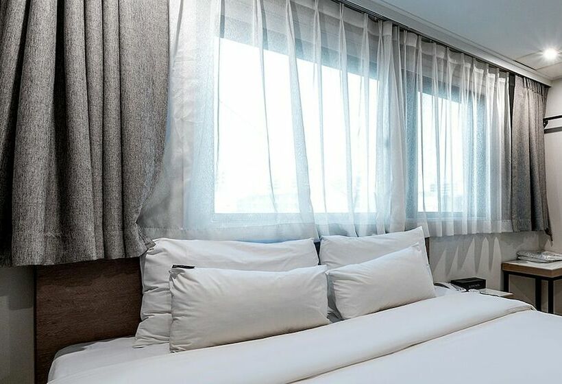 Camera Standard, Anyang Illowa