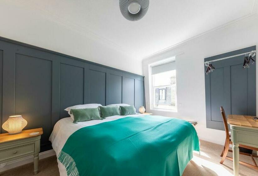 标准间, Annandale Guest House