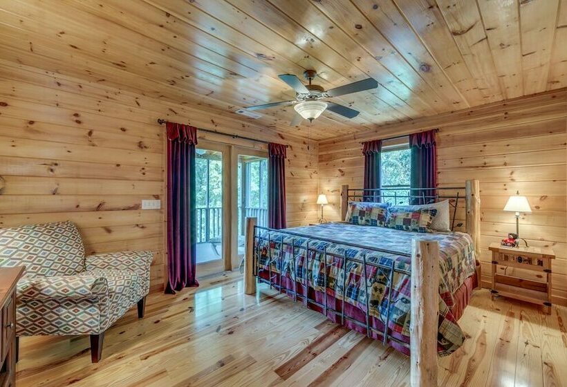 كابينة, Treetops Mtn View Cabin Near Ocoee River