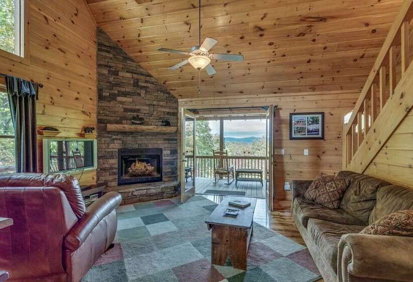 كابينة, Treetops Mtn View Cabin Near Ocoee River