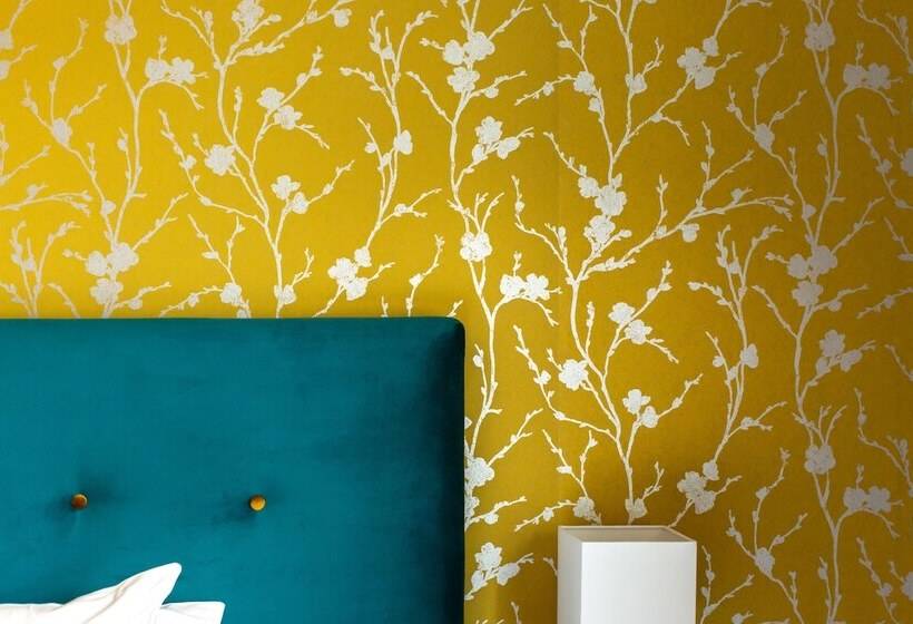 标准间, Coach House Inn