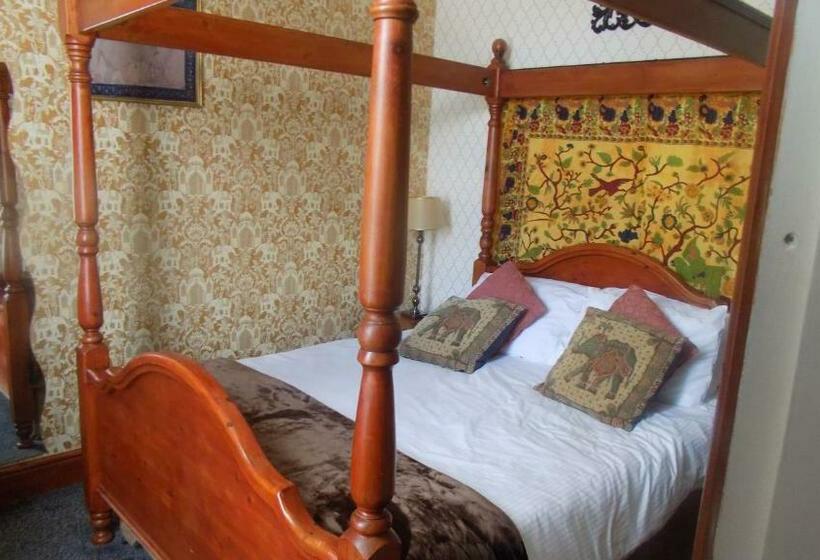 اتاق لوکس با تخت بزرگ, Tracey S Driftwood