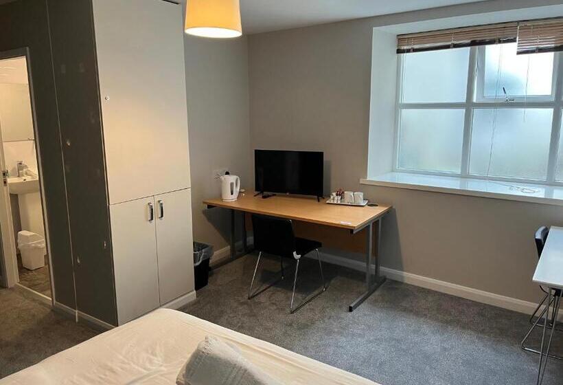 Стандартный Номер Кровать Кинг, Station Lodge   Free Off Site Health Club Access With Pool, Sauna, Steam Room & Gym