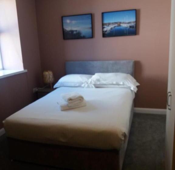 Номер Стандарт, Station Lodge   Free Off Site Health Club Access With Pool, Sauna, Steam Room & Gym