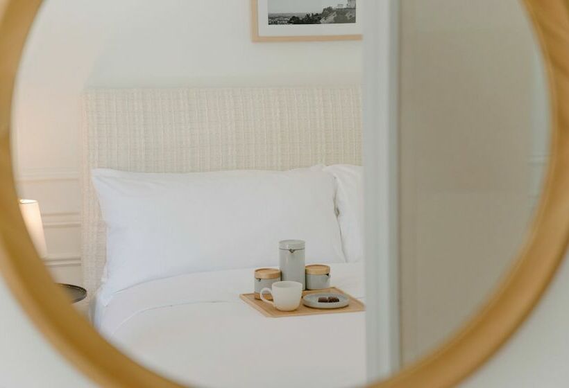 スタンダードインサイドビュールーム, Cara