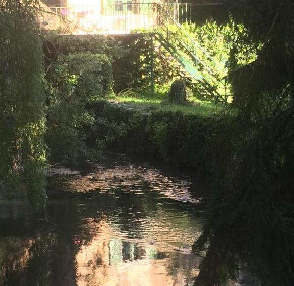 标准房带园景, Moulin De Champrond Montmirail Sarthe