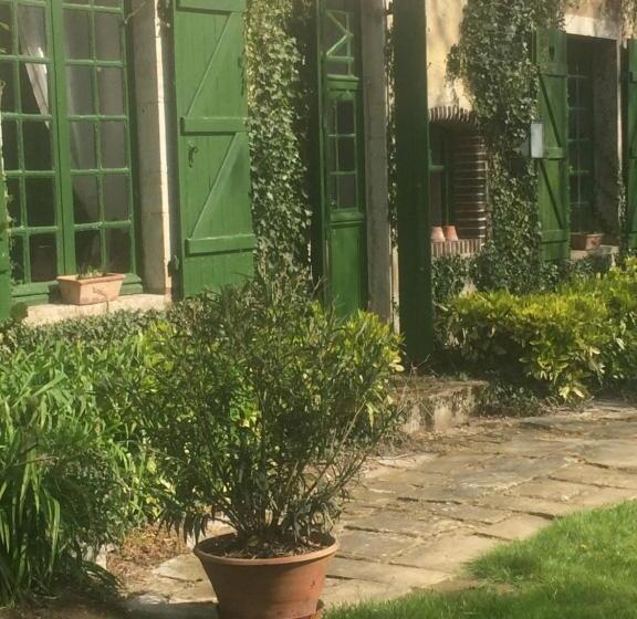 标准房带园景, Moulin De Champrond Montmirail Sarthe