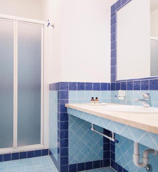Номер Стандарт Трехместный, Blu Hotel Laconia Village