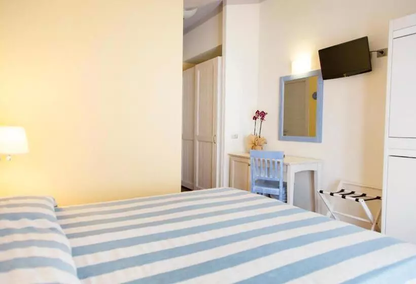 Triple Room Sea View, Blu Hotel Laconia Village