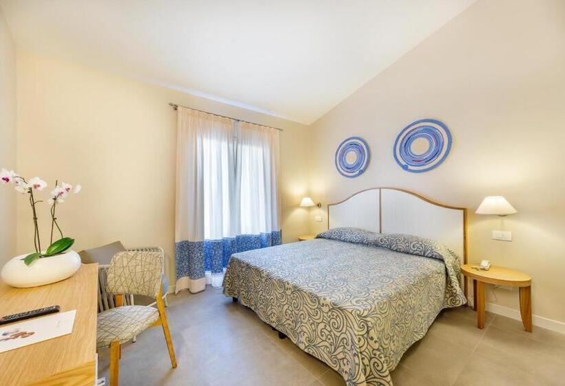 חדר דלוקס נוף לים, Blu Hotel Laconia Village