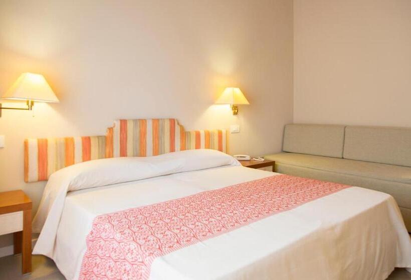 Трехместный Номер Superior, Blu Hotel Laconia Village