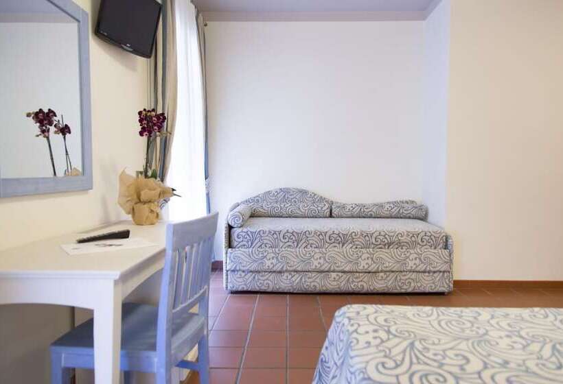 חדר סטנדרט לשלושה, Blu Hotel Laconia Village