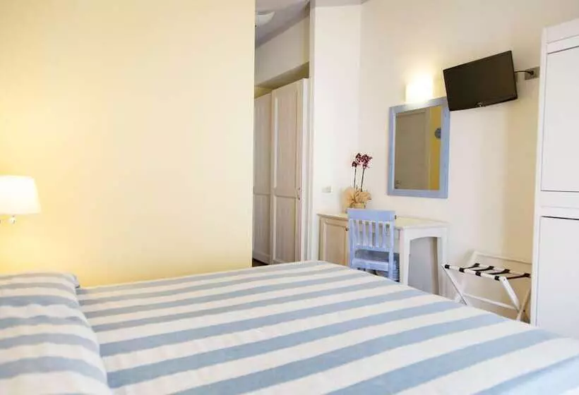 Triple Room Sea View, Blu Hotel Laconia Village