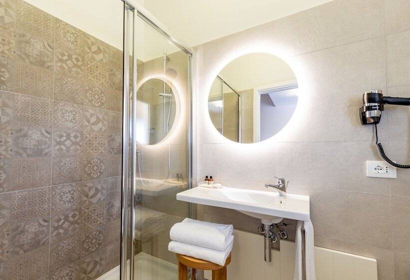 חדר דלוקס נוף לים, Blu Hotel Laconia Village