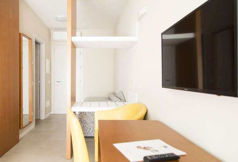 חדר סופריור לשלושה, Blu Hotel Laconia Village