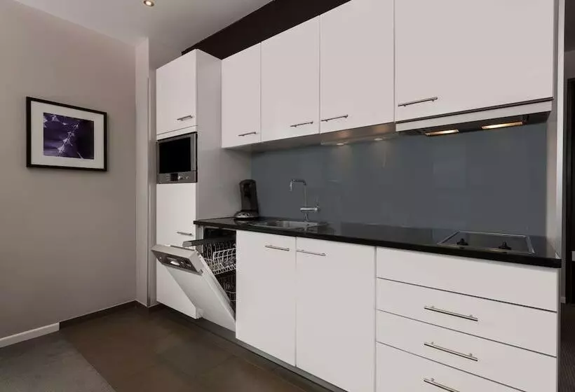 スタンダードスタジオ, Adina Apartment Hotel Frankfurt Neue Oper