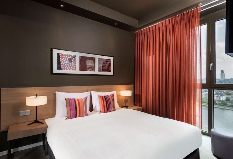 Студия Премиум, Adina Apartment Hotel Frankfurt Neue Oper