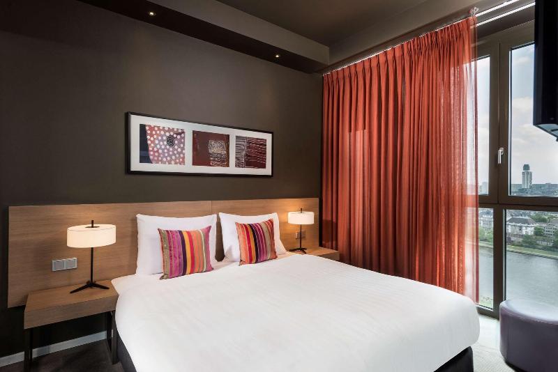 Студия Премиум, Adina Apartment Hotel Frankfurt Neue Oper