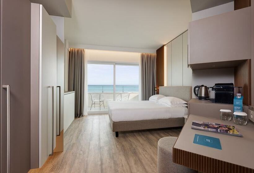 Triple Room Sea View, Adriatic Palace
