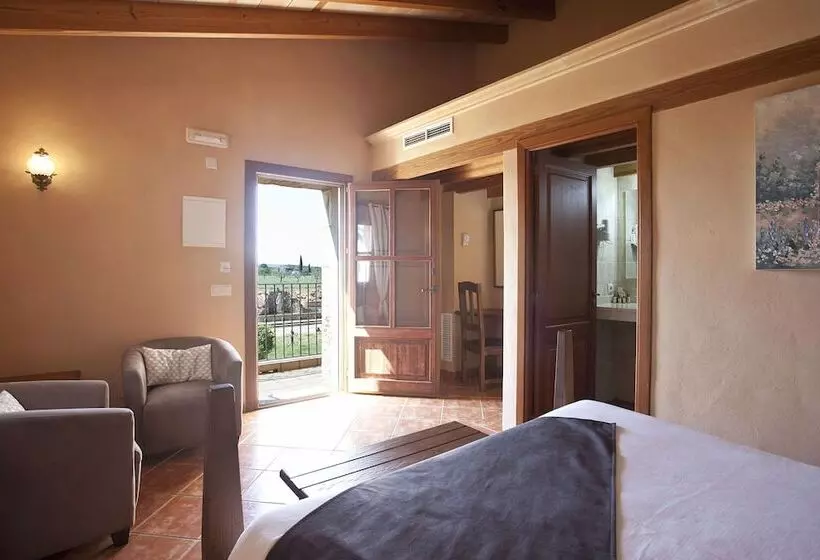 اتاق سوپریور, Agroturismo Es Quatre Cantons