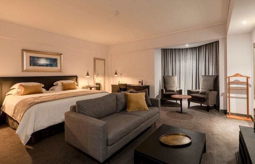 ジュニアスイート, Avenida