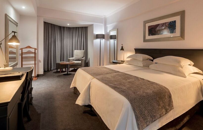 スタンダードルーム, Avenida