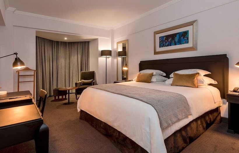 ジュニアスイート, Avenida