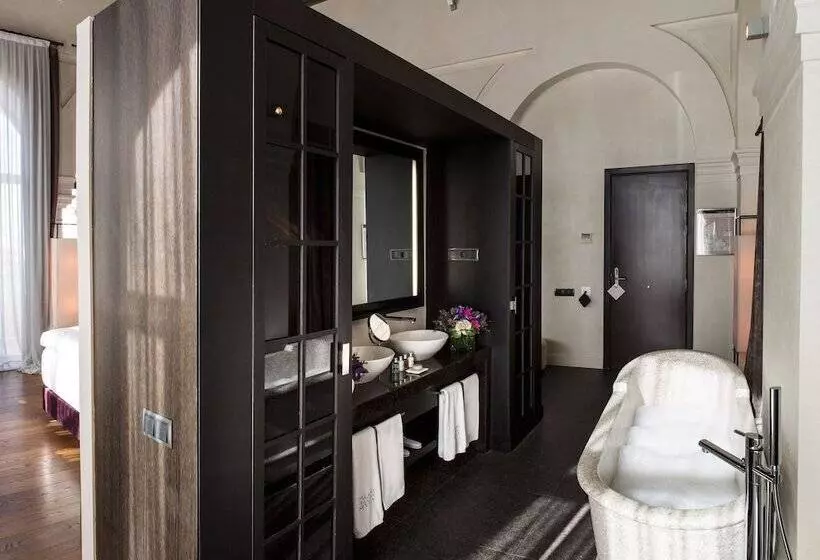 سوییت, Coolrooms Palacio Villapanés 5 Gl