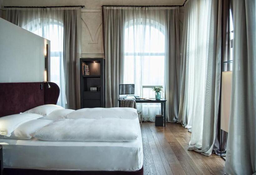 سوییت, Coolrooms Palacio Villapanés 5 Gl