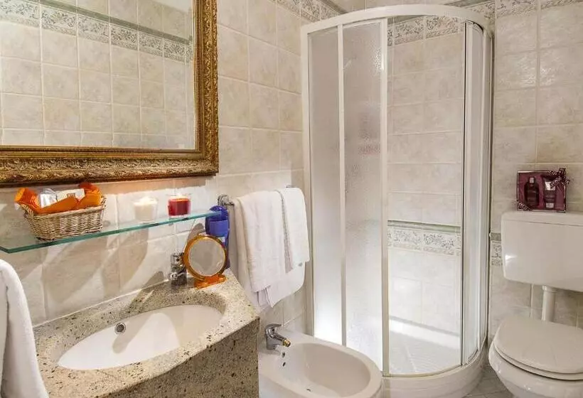 Habitació Estàndard, Dea